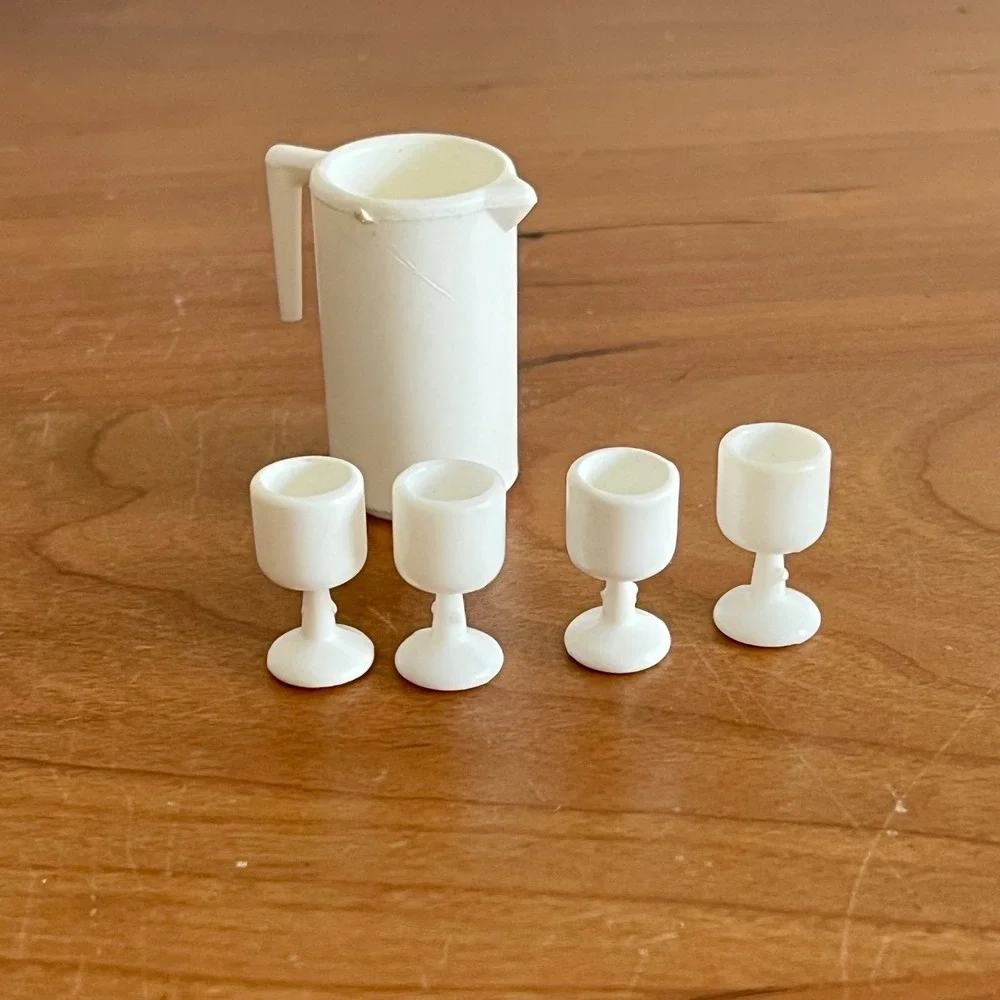 Vintage Barbie‎ 80s White Pitcher and 4 Goblets Kitchen Accessories Set Mattel